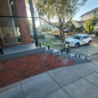 Prominent Glass recent job photo 8